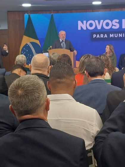 Mazinho participa em Brasília de anúncio federal que garante novas moradias e investimentos para municípios gaúchos