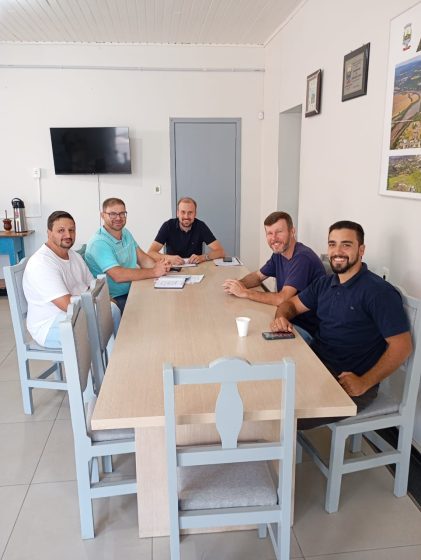 ROCA SALES LANÇA AUXÍLIO PARA INSEMINAÇÃO ARTIFICIAL NA PECUÁRIA